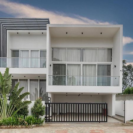 Celestial Sapphire Villa Pvt Pool Veg Food 4Bhk Dod Ballapur Экстерьер фото
