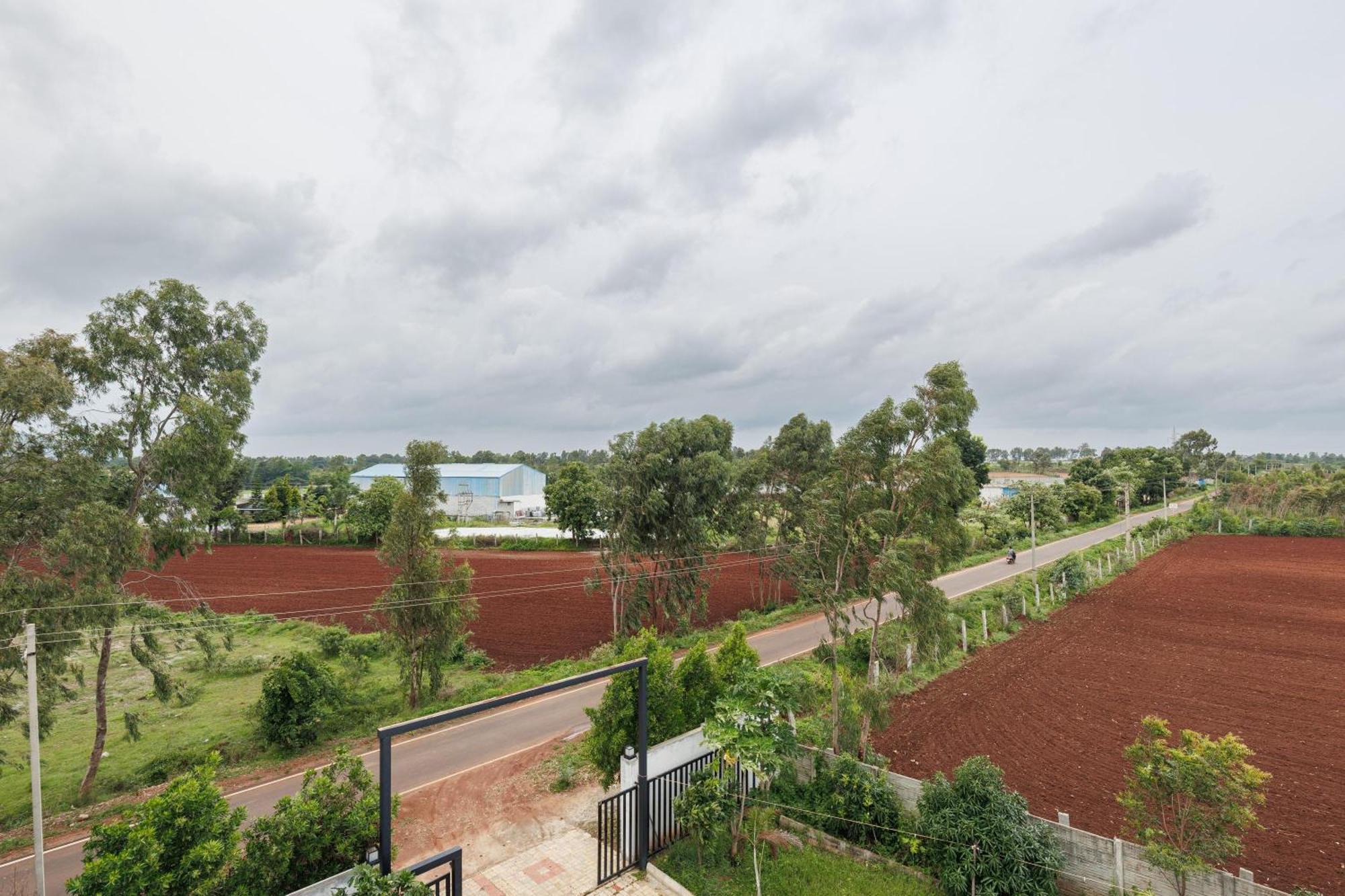Celestial Sapphire Villa Pvt Pool Veg Food 4Bhk Dod Ballapur Экстерьер фото