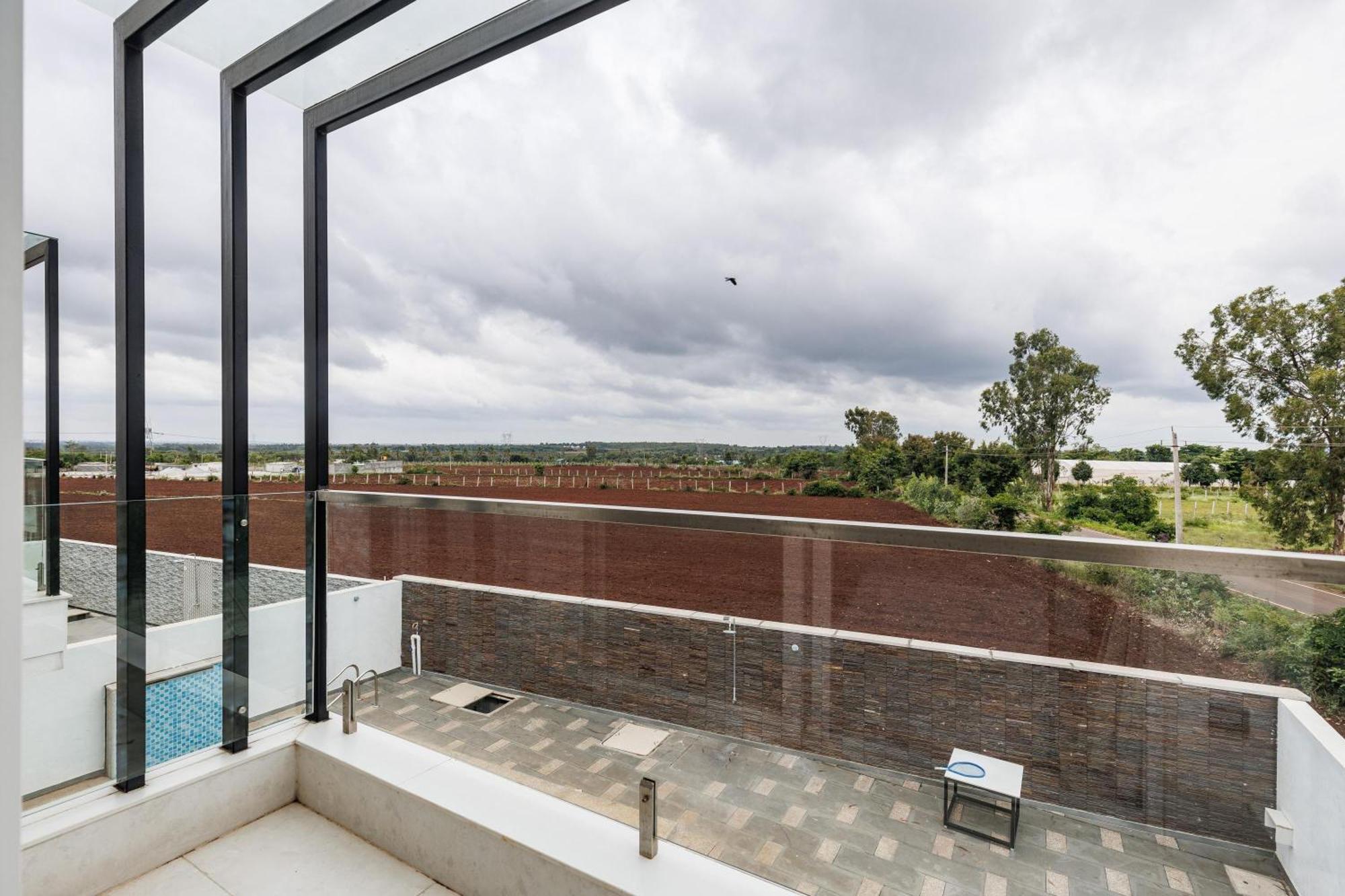 Celestial Sapphire Villa Pvt Pool Veg Food 4Bhk Dod Ballapur Экстерьер фото