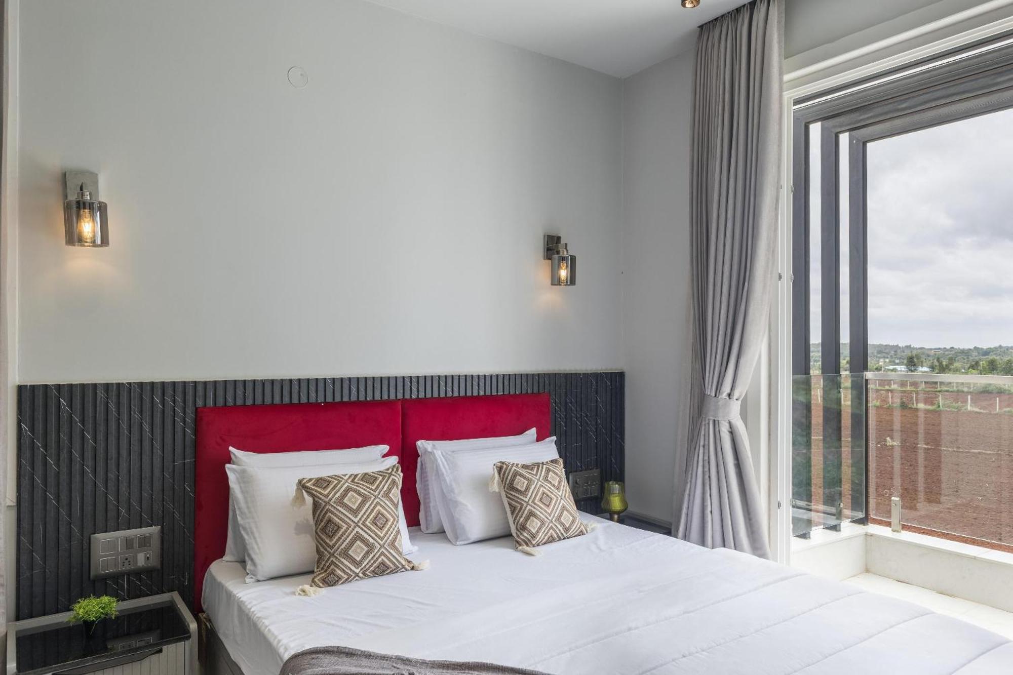 Celestial Sapphire Villa Pvt Pool Veg Food 4Bhk Dod Ballapur Экстерьер фото