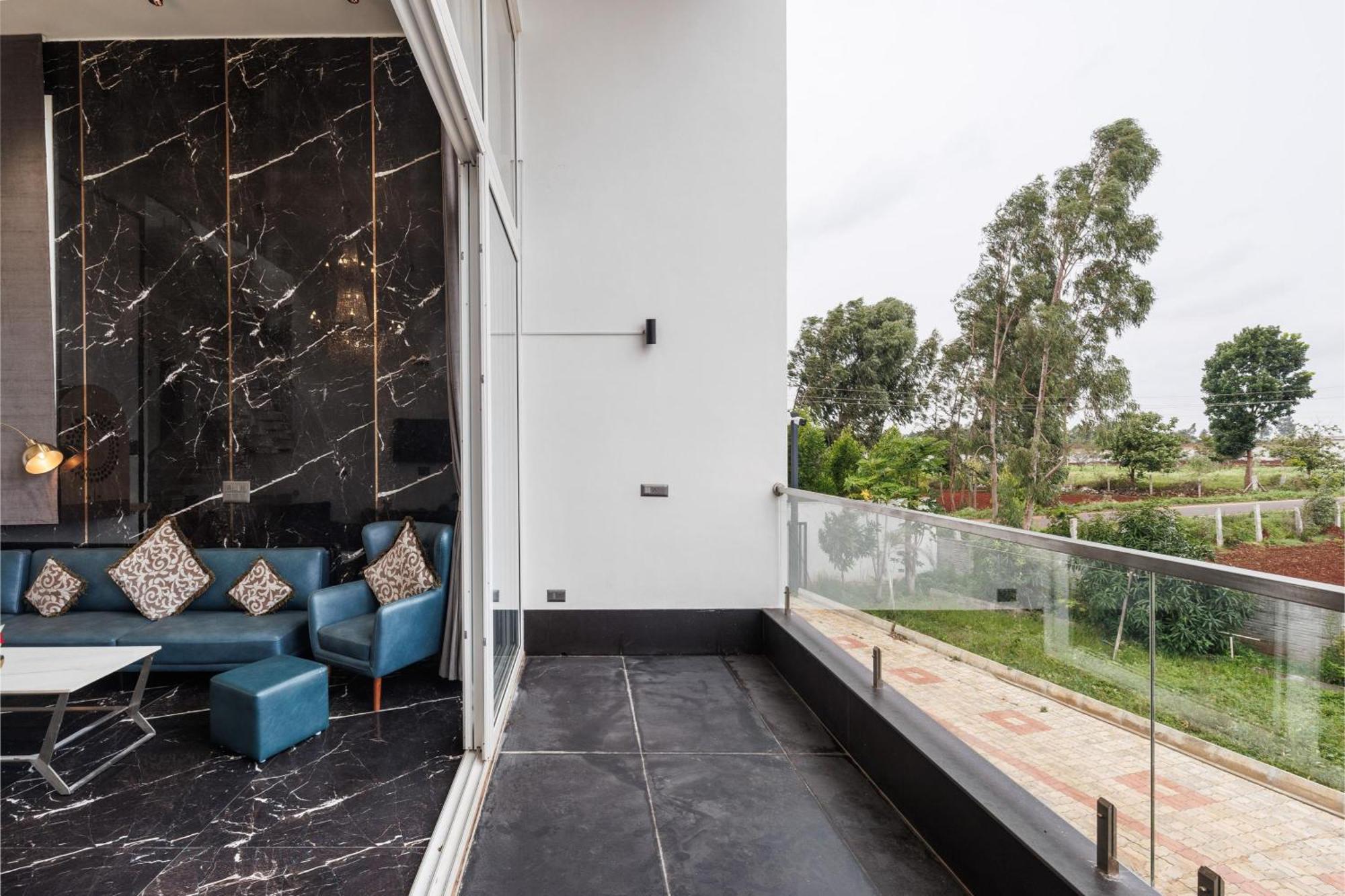 Celestial Sapphire Villa Pvt Pool Veg Food 4Bhk Dod Ballapur Экстерьер фото
